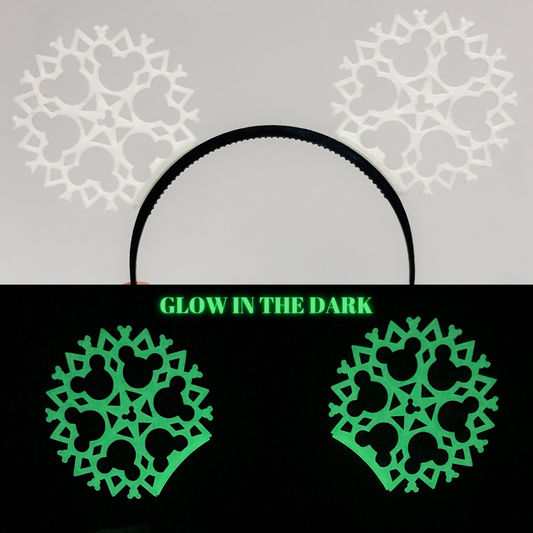 Snowin and Glowin- Glow in the Dark